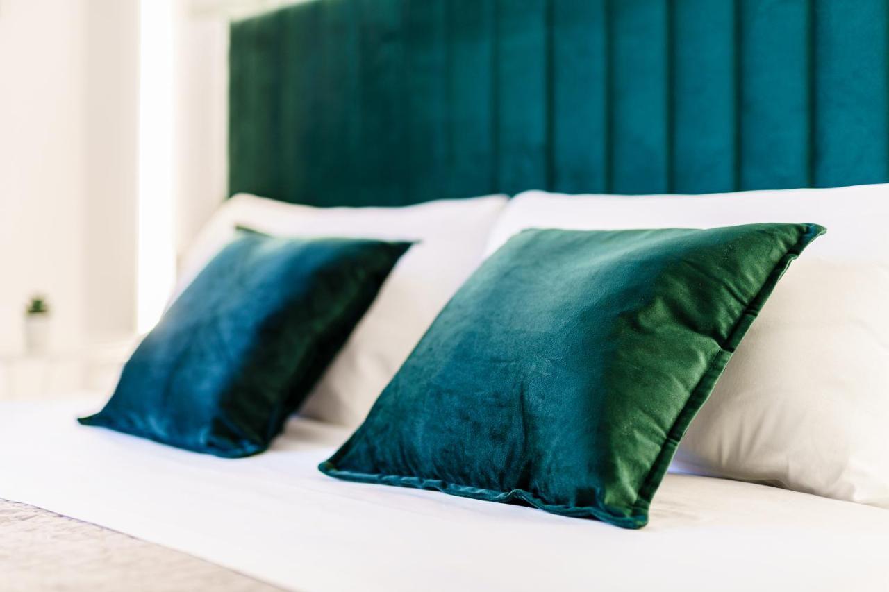 Atena Rooms Cagliari Ngoại thất bức ảnh